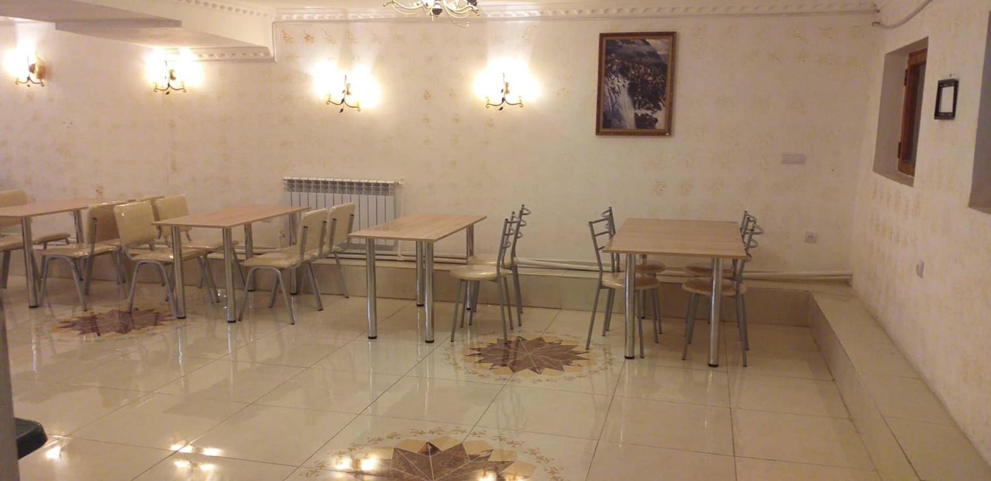 Hotel 333 Yerevan Bagian luar foto
