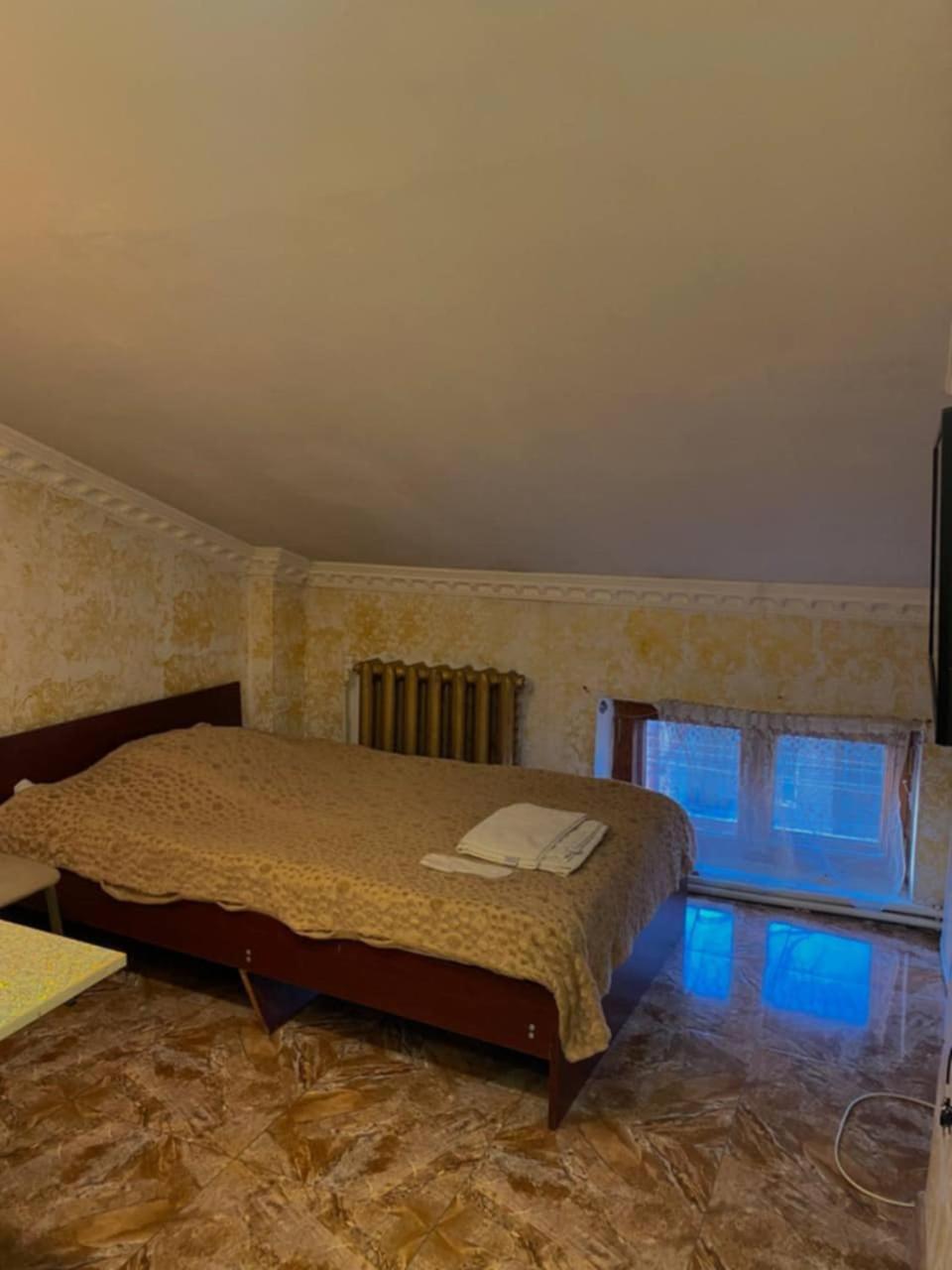 Hotel 333 Yerevan Bagian luar foto