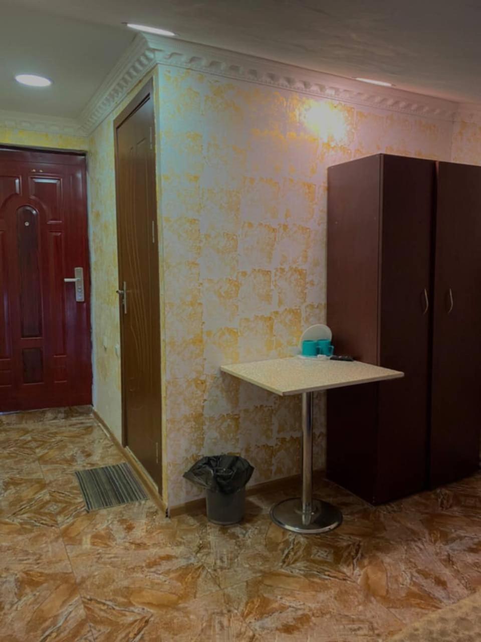 Hotel 333 Yerevan Bagian luar foto